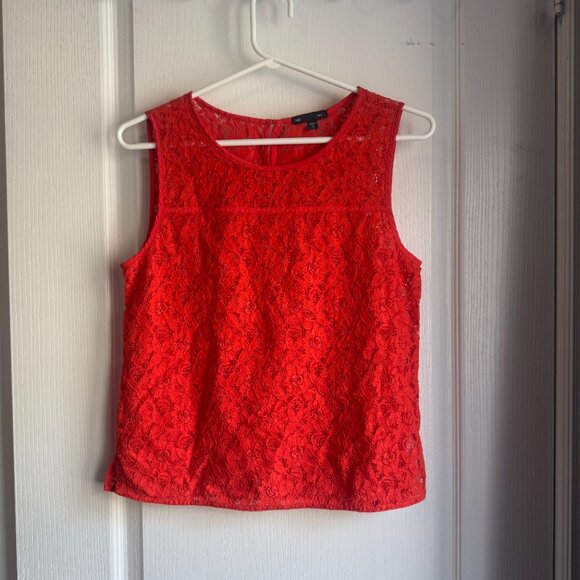 Gap lace tank top - Picture 1 of 5